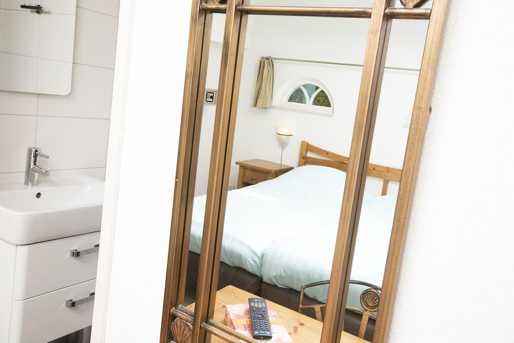 Roompot Buitenhof Domburg Room photo